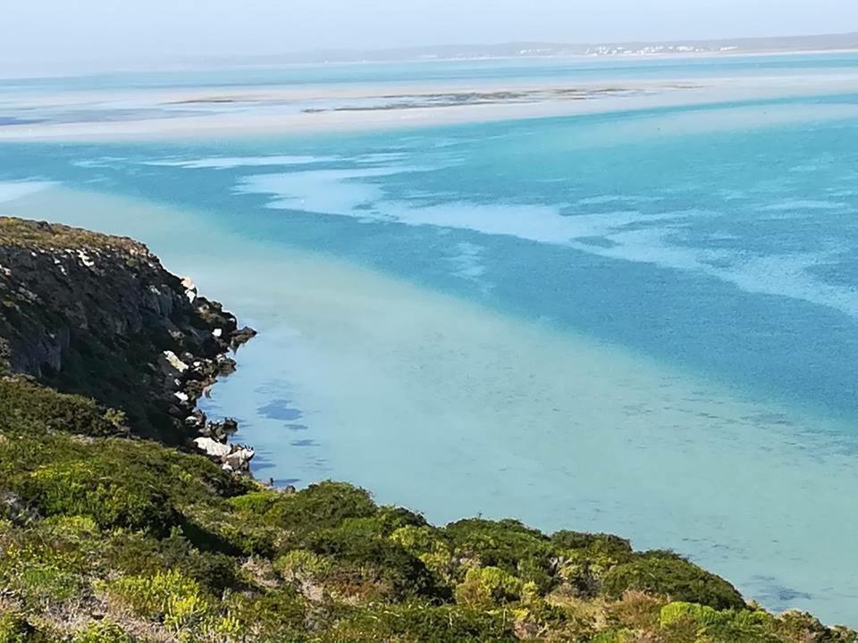 Perfect 10 - 10 To 13 Sleeper Luxury Holiday Home Breakage Deposit Of R2500 Per Weekend Lease Langebaan Bagian luar foto